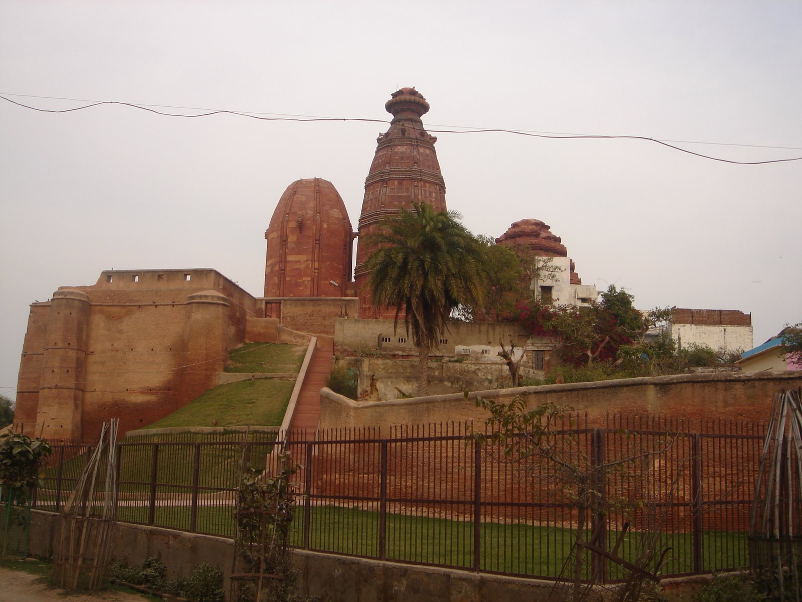 मदन मोहन मंदिर