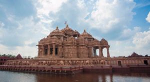 अक्षरधाम मंदिर रोचक तथ्य | Akshardham Temple Facts in Hindi !!